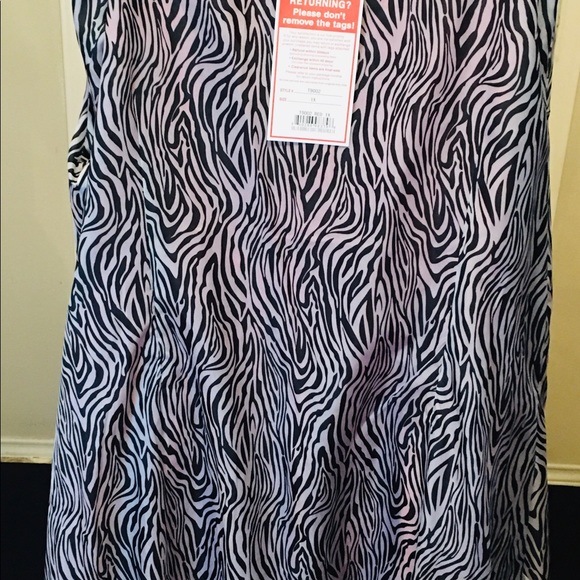 New Especially Yours Bubble Coat/Dress by Studio EY.  Red 1X Size - Picture 7 of 13